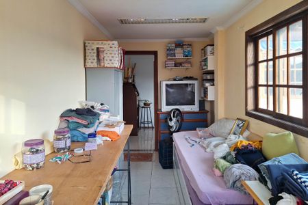 Casa à venda com 400m², 5 quartos e 3 vagas Casa à venda com 400m², 5 quartos e 3 vagasQuarto 2