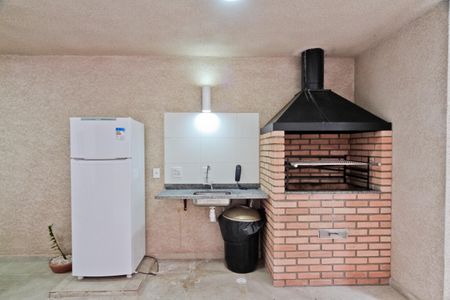 Apartamento para alugar com 40m², 2 quartos e 1 vagaÁrea comum - Churrasqueira