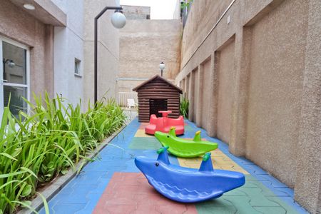 Apartamento para alugar com 40m², 2 quartos e 1 vagaÁrea comum - Playground