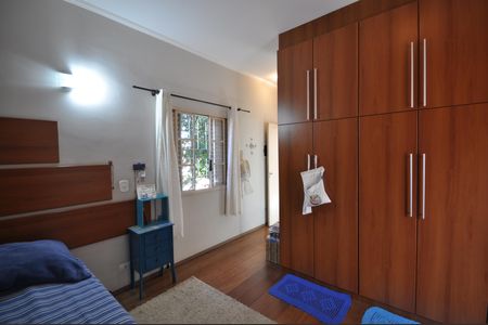 Casa à venda com 300m², 3 quartos e 2 vagasSuíte 1