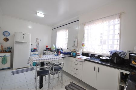 Casa à venda com 300m², 3 quartos e 2 vagasCozinha