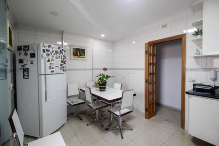 Apartamento à venda com 98m², 3 quartos e 3 vagasCozinha