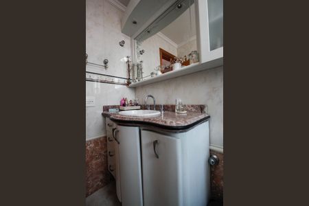 Apartamento à venda com 98m², 3 quartos e 3 vagasBanheiro da Suíte