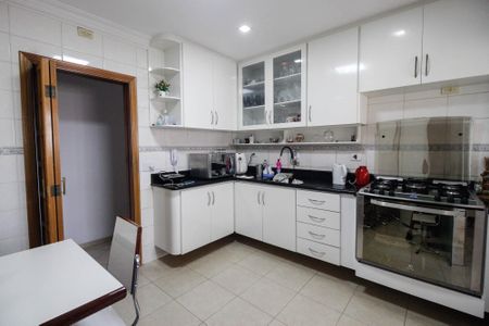Apartamento à venda com 98m², 3 quartos e 3 vagasCozinha