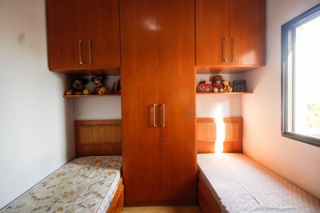 Apartamento à venda com 98m², 3 quartos e 3 vagasQuarto 2