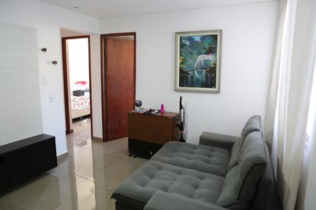 Apartamento para alugar com 50m², 2 quartos e 1 vagaSala