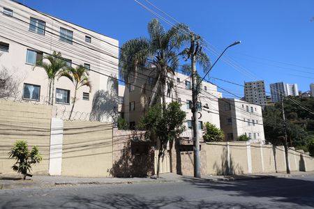 Fachada de apartamento para alugar com 2 quartos, 50m² em Bonsucesso, Belo Horizonte