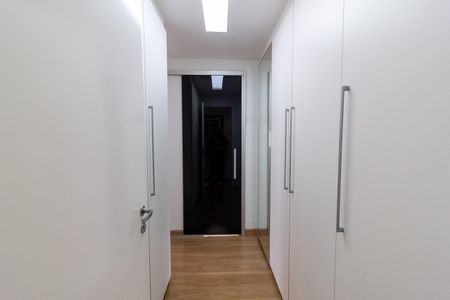 Apartamento à venda com 147m², 3 quartos e 2 vagasQuarto 1 - Suíte 1