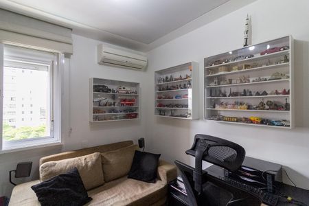 Apartamento à venda com 147m², 3 quartos e 2 vagasQuarto 2 - Suíte 2