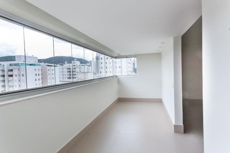 Apartamento à venda com 126m², 4 quartos e 3 vagasVaranda da Sala