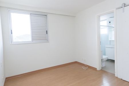 Apartamento à venda com 126m², 4 quartos e 3 vagasSuíte