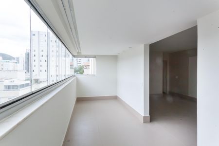 Apartamento à venda com 126m², 4 quartos e 3 vagasVaranda da Sala