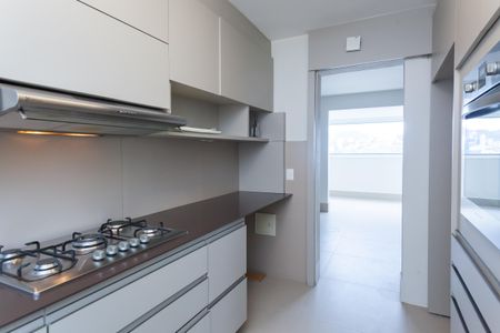 Apartamento à venda com 126m², 4 quartos e 3 vagasCozinha