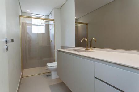 Apartamento à venda com 126m², 4 quartos e 3 vagasBanheiro Social