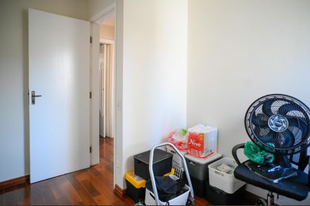 Apartamento à venda com 73m², 3 quartos e 1 vagaQuarto 2