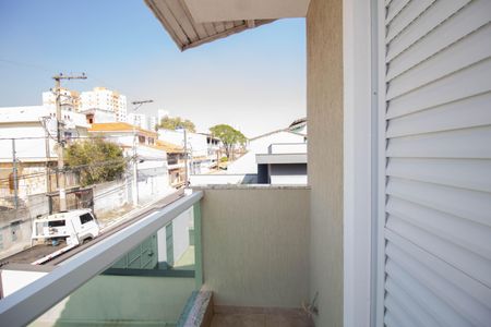 Casa à venda com 198m², 2 quartos e 5 vagas Casa à venda com 198m², 2 quartos e 5 vagasVaranda da suíte 2