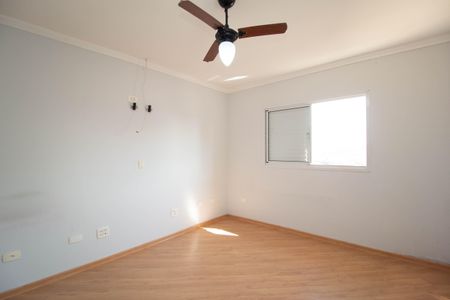 Casa à venda com 198m², 2 quartos e 5 vagas Casa à venda com 198m², 2 quartos e 5 vagasSuíte 1