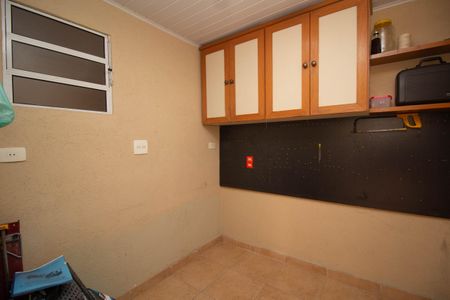 Casa à venda com 198m², 2 quartos e 5 vagas Casa à venda com 198m², 2 quartos e 5 vagasQuarto de Serviço