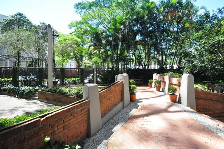 Apartamento à venda com 69m², 2 quartos e 1 vagaEntrada