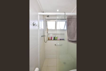 Apartamento à venda com 69m², 2 quartos e 1 vagaBanheiro Suíte