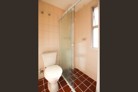 Apartamento à venda com 77m², 3 quartos e sem vaga Apartamento à venda com 77m², 3 quartos e sem vagaBanheiro da Suíte