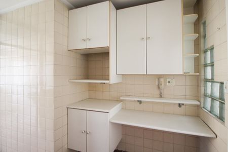 Apartamento à venda com 77m², 3 quartos e sem vaga Apartamento à venda com 77m², 3 quartos e sem vagaCozinha