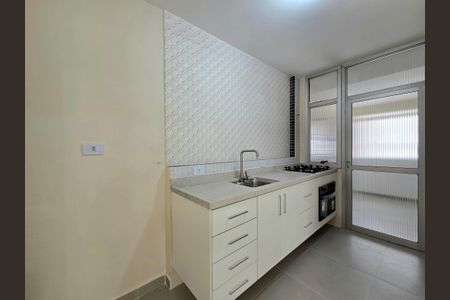 Apartamento à venda com 77m², 3 quartos e sem vagaCozinha