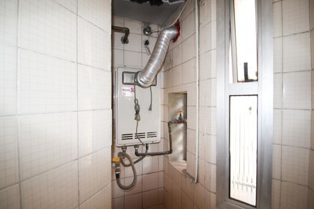 Apartamento à venda com 77m², 3 quartos e sem vaga Apartamento à venda com 77m², 3 quartos e sem vagaBanheiro de serviço