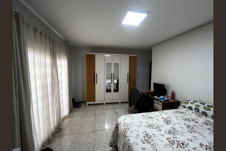 Casa para alugar com 250m², 3 quartos e sem vagaQuarto 1