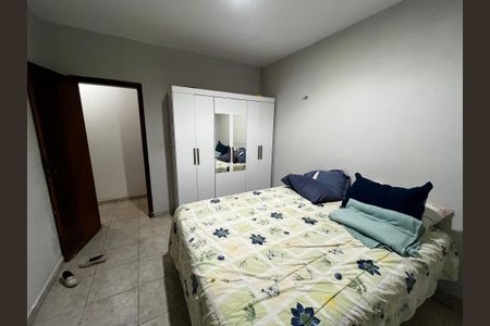 Casa para alugar com 250m², 3 quartos e sem vagaQuarto 2