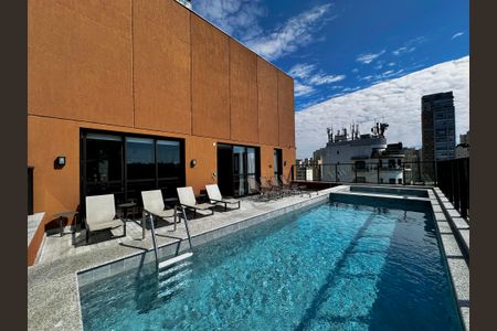 Studio para alugar com 19m², 0 quarto e sem vagaPiscina