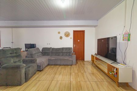 Casa para alugar com 200m², 6 quartos e 2 vagasSala