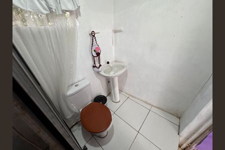 Casa para alugar com 24m², 1 quarto e 1 vagaBanheiro