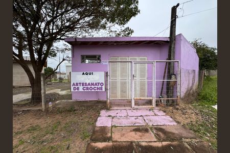 Casa para alugar com 24m², 1 quarto e 1 vagaFachada