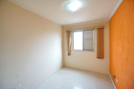 Apartamento à venda com 76m², 3 quartos e 2 vagasQuarto 01