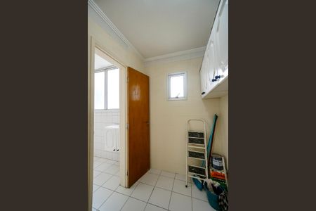 Apartamento à venda com 76m², 3 quartos e 2 vagasQuarto de serviço