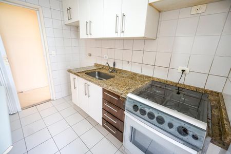 Apartamento à venda com 76m², 3 quartos e 2 vagasCozinha