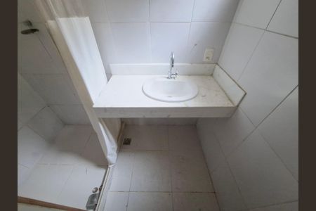 Casa à venda com 194m², 6 quartos e sem vagaBanheiro da suíte 1