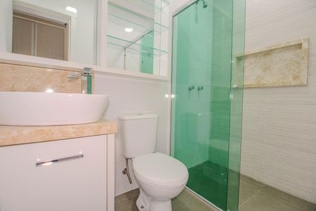 Casa de condomínio à venda com 234m², 3 quartos e 2 vagasBanheiro da Suíte 3