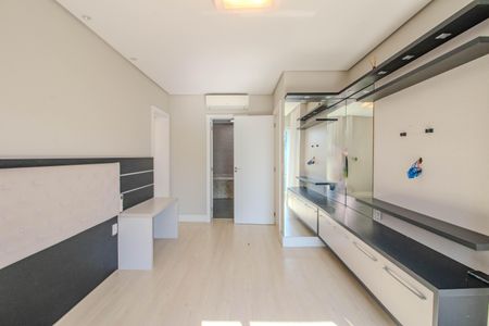 Casa de condomínio à venda com 234m², 3 quartos e 2 vagasSuíte 1