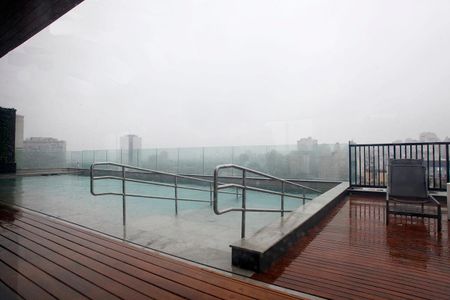 Studio à venda com 28m², 1 quarto e 1 vagaÁrea Comum - Piscina