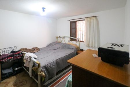 Casa à venda com 202m², 2 quartos e 2 vagas Casa à venda com 202m², 2 quartos e 2 vagasCasa 2 - Quarto