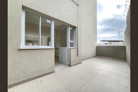 Apartamento à venda com 77m², 2 quartos e 1 vagaÁrea privativa