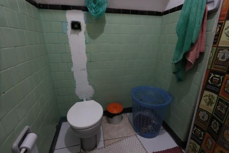 Casa à venda com 72m², 2 quartos e 1 vagaBanheiro Social