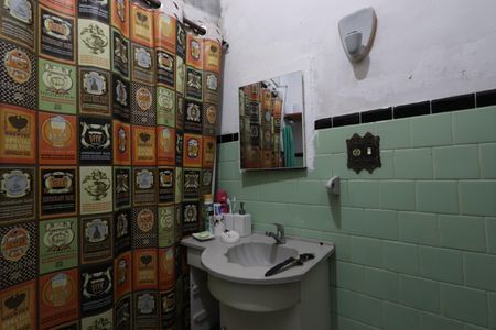 Casa à venda com 72m², 2 quartos e 1 vagaBanheiro Social