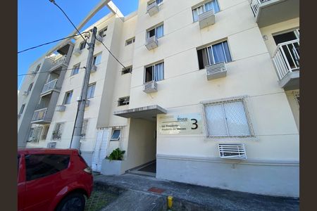 Apartamento para alugar com 49m², 2 quartos e 1 vaga Apartamento para alugar com 49m², 2 quartos e 1 vagaFachada do bloco