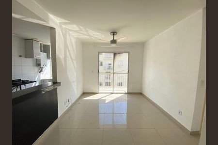 Apartamento para alugar com 49m², 2 quartos e 1 vaga Apartamento para alugar com 49m², 2 quartos e 1 vagaSala
