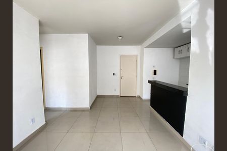 Apartamento para alugar com 49m², 2 quartos e 1 vaga Apartamento para alugar com 49m², 2 quartos e 1 vagaSala