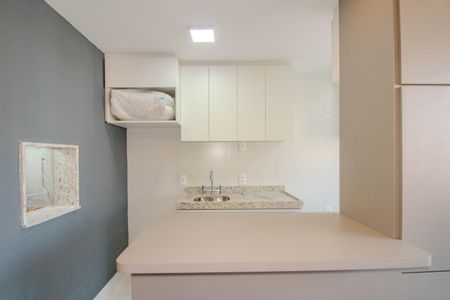 Apartamento à venda com 56m², 2 quartos e 1 vaga Apartamento à venda com 56m², 2 quartos e 1 vagaCozinha e Área de Serviço