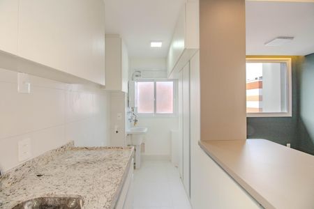 Apartamento à venda com 56m², 2 quartos e 1 vaga Apartamento à venda com 56m², 2 quartos e 1 vagaCozinha e Área de Serviço